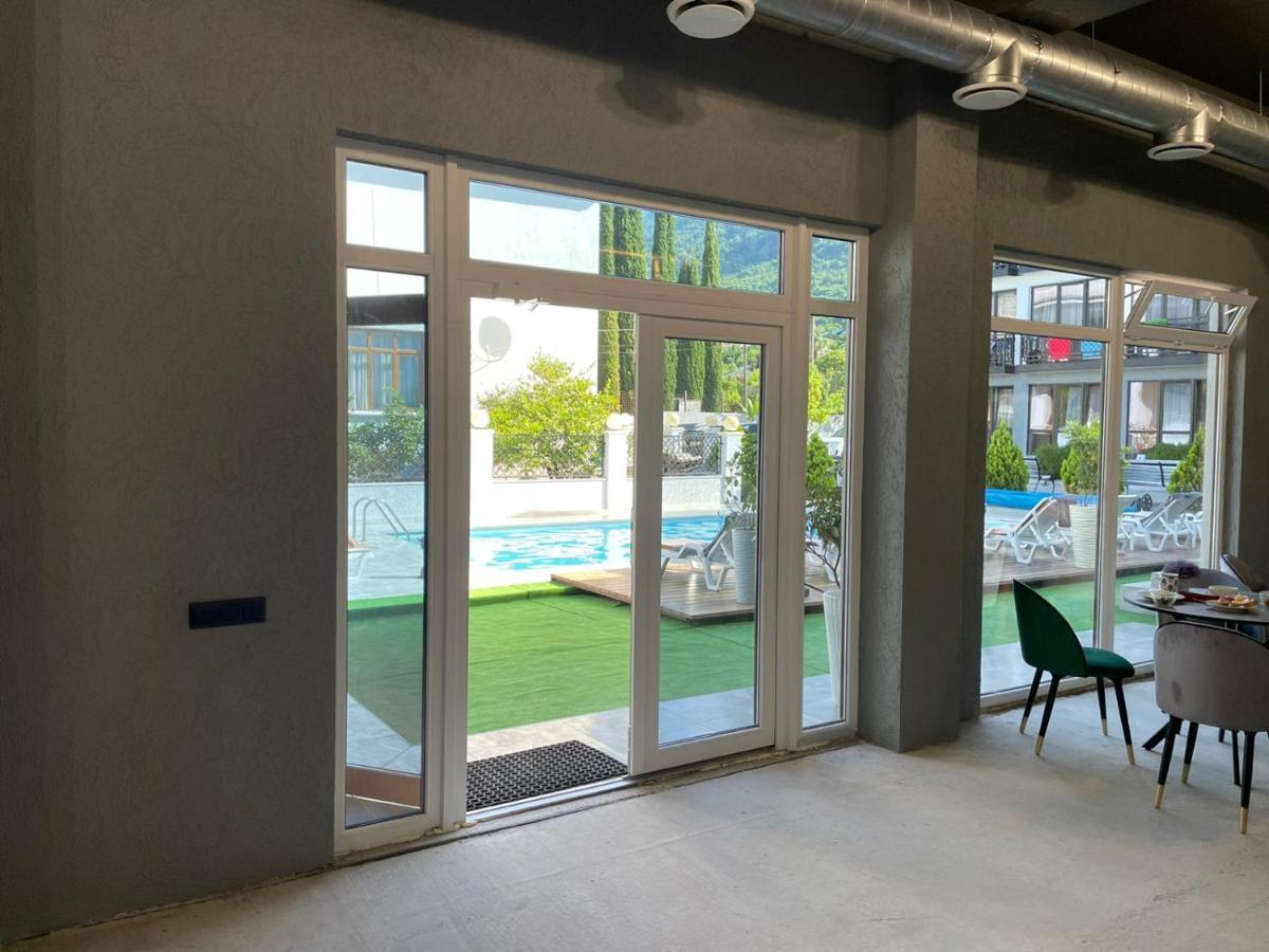 Gega Hotel Gagra Ngoại thất bức ảnh