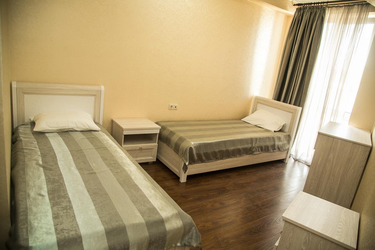 Gega Hotel Gagra Ngoại thất bức ảnh