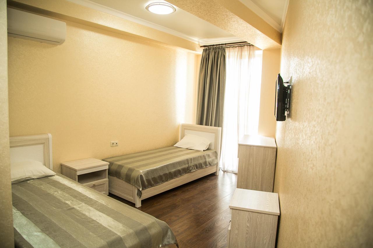 Gega Hotel Gagra Ngoại thất bức ảnh