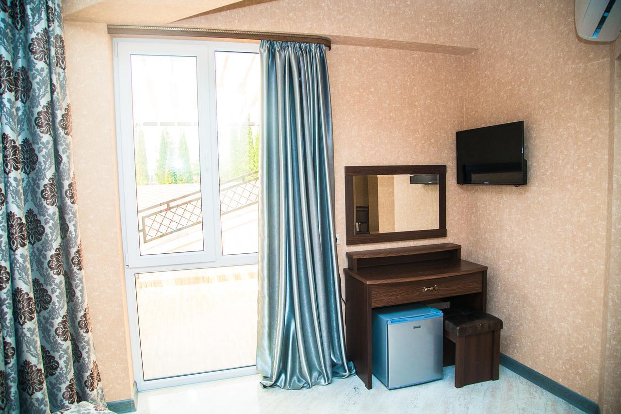 Gega Hotel Gagra Ngoại thất bức ảnh
