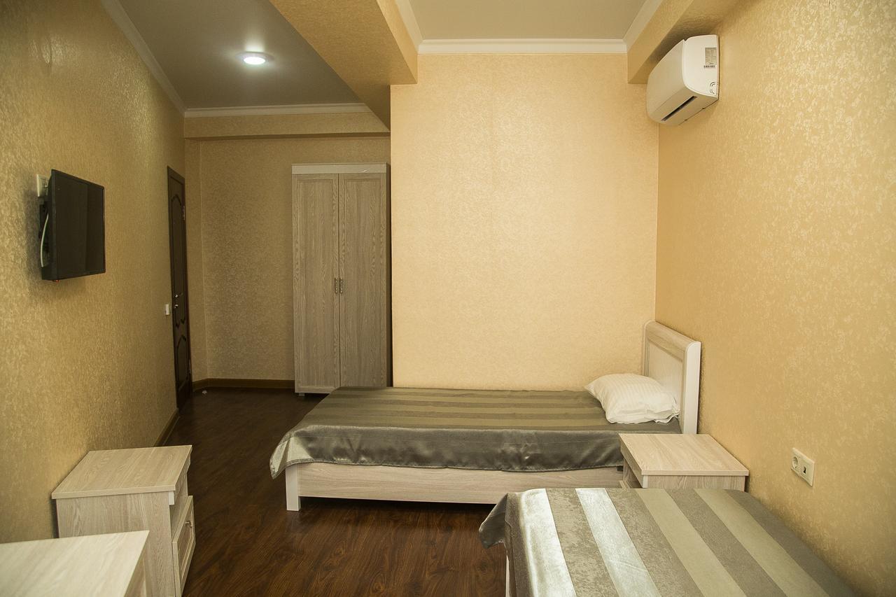 Gega Hotel Gagra Ngoại thất bức ảnh