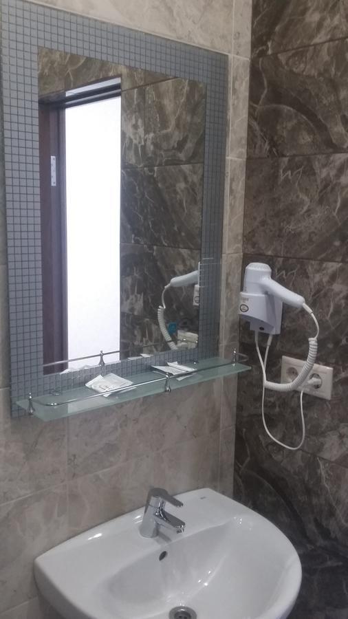 Gega Hotel Gagra Ngoại thất bức ảnh