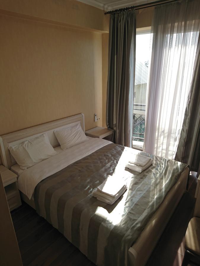 Gega Hotel Gagra Ngoại thất bức ảnh