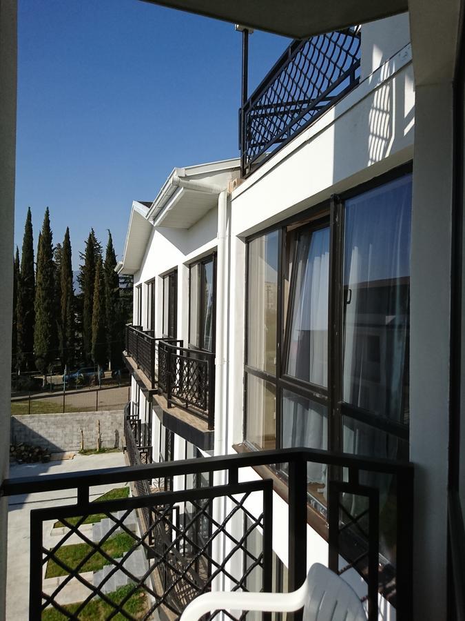 Gega Hotel Gagra Ngoại thất bức ảnh