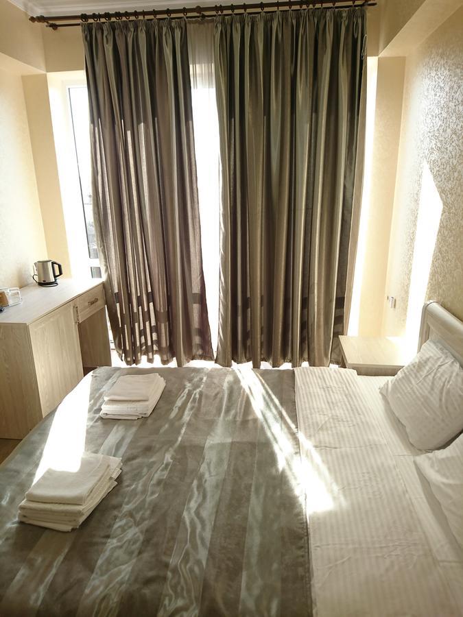 Gega Hotel Gagra Ngoại thất bức ảnh