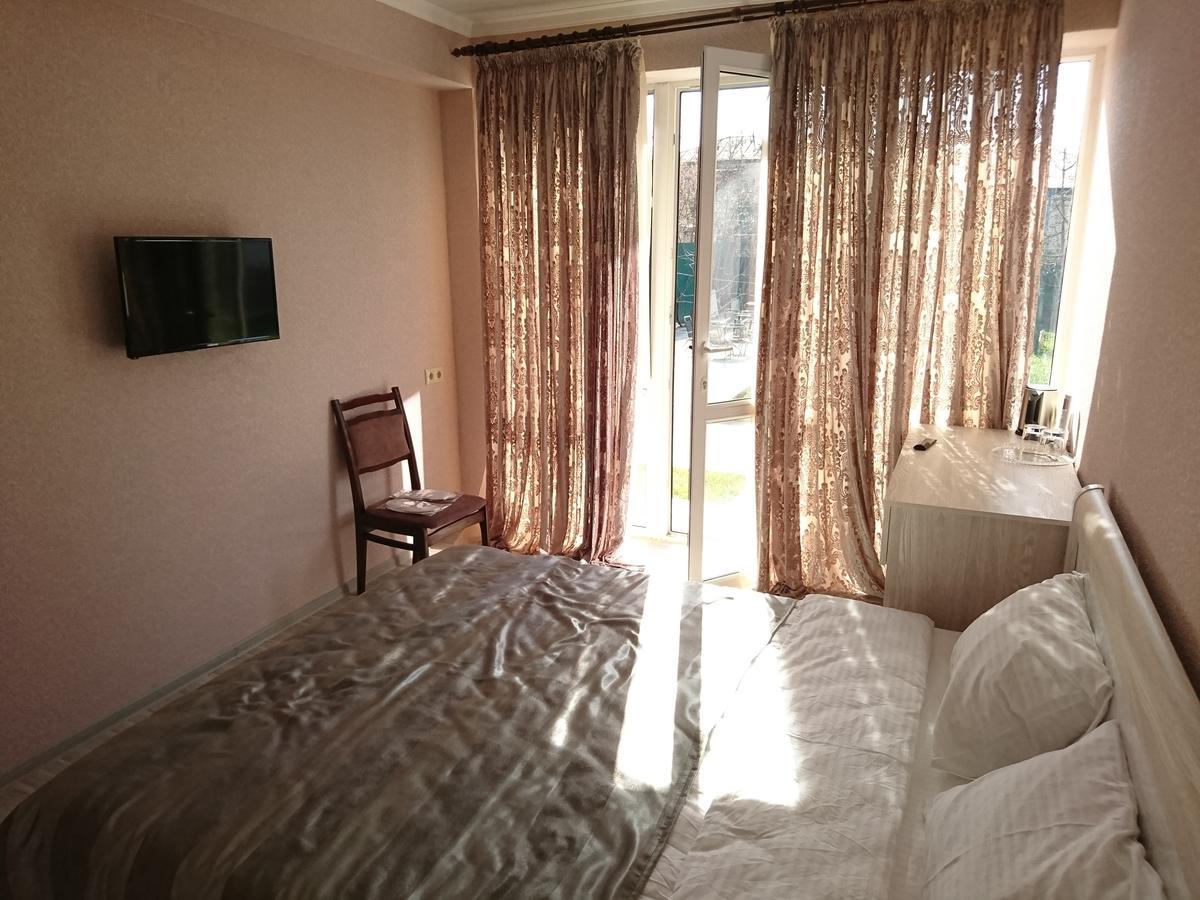 Gega Hotel Gagra Ngoại thất bức ảnh