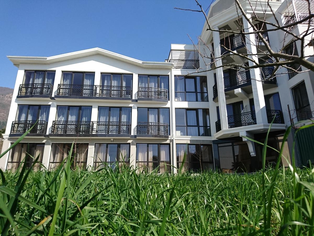 Gega Hotel Gagra Ngoại thất bức ảnh
