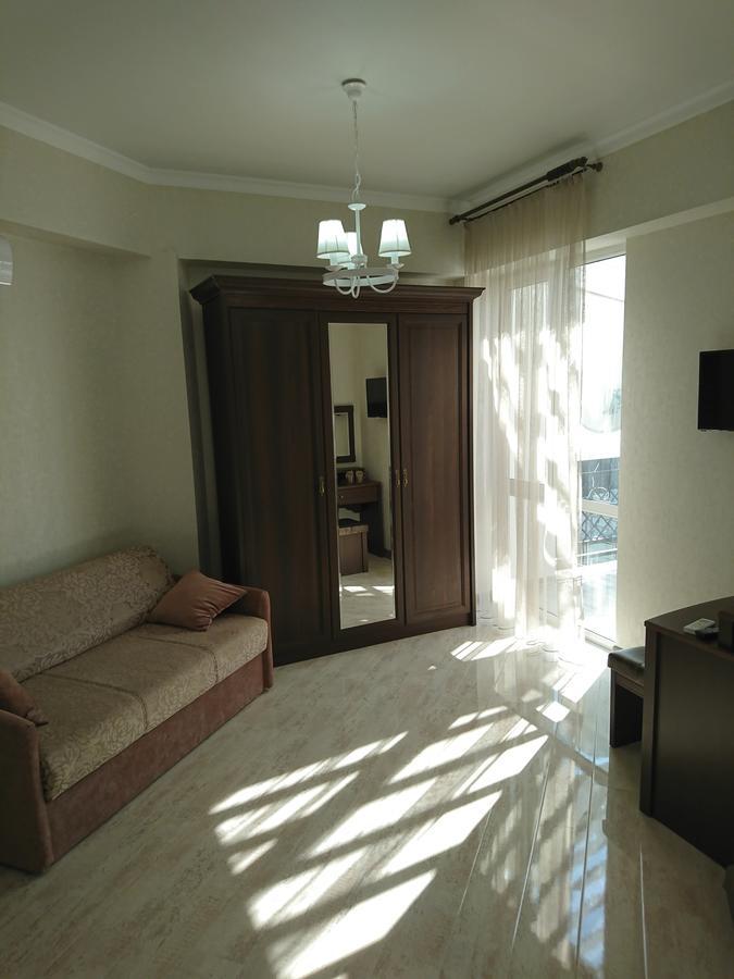 Gega Hotel Gagra Ngoại thất bức ảnh